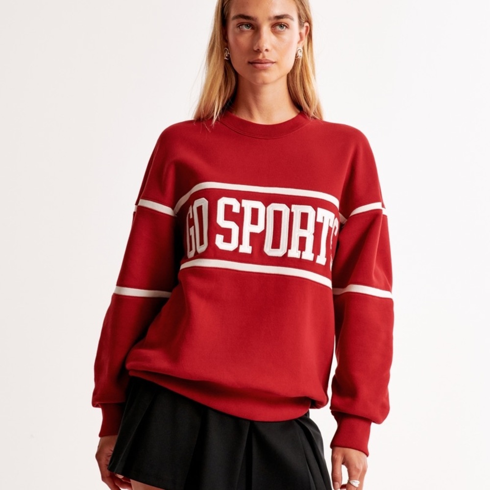 Abercrombie & Fitch Go Sports Sunday Crew, Size M